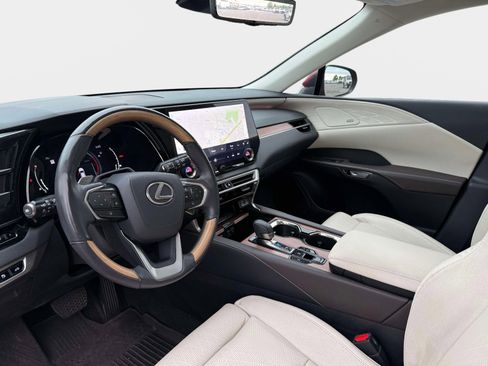 Used 2023 Lexus RX 350 w/ Cold Area Package image 10