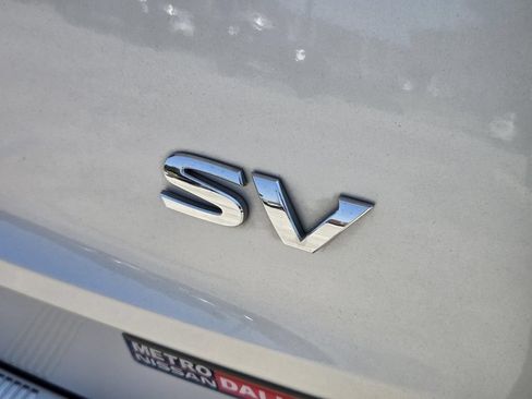 Certified 2023 Nissan Rogue SV FWD image 10