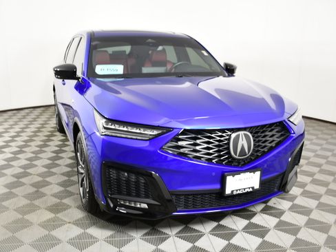 Certified 2025 Acura MDX A-Spec AWD/4WD image 3
