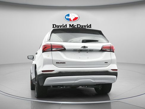 Used 2022 Chevrolet Equinox Premier AWD/4WD image 30