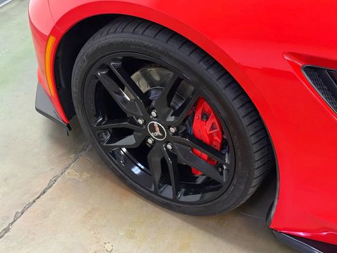 Used 2014 Chevrolet Corvette Stingray Z51 Coupe 2D w/ 3LT Preferred Equipment Group image 24