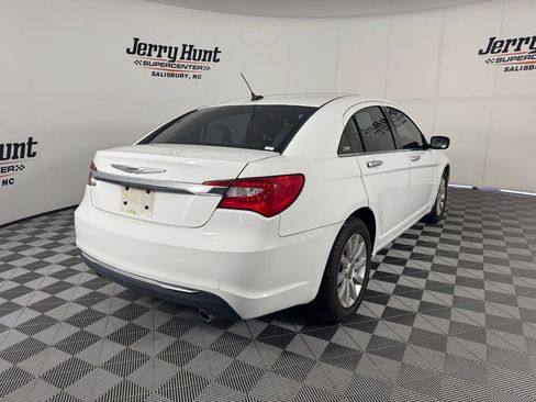 Used 2014 Chrysler 200 Limited FWD image 7