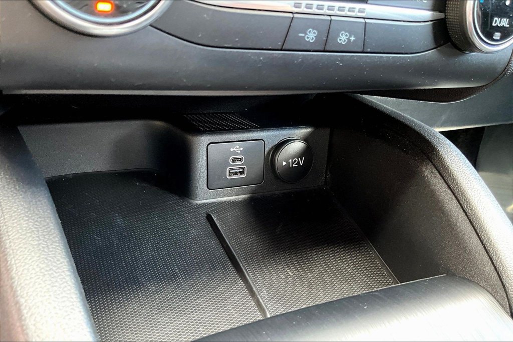 Used 2025 Ford Escape ST-Line FWD image 18