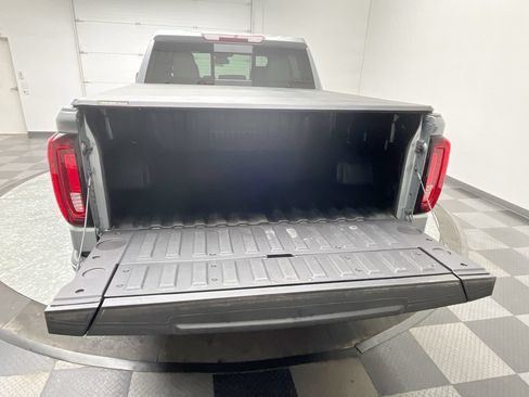 Certified 2026 GMC Sierra 1500 SLT AWD/4WD image 36