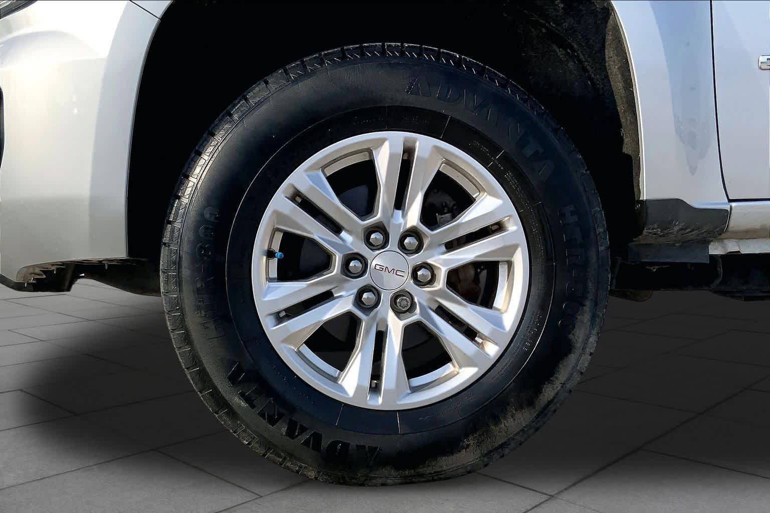 Used 2019 GMC Canyon SLE w/ SLE Convenience Package RWD image 11
