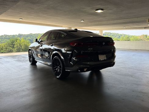 Used 2024 BMW X6 xDrive40i w/ Executive Package AWD/4WD image 3