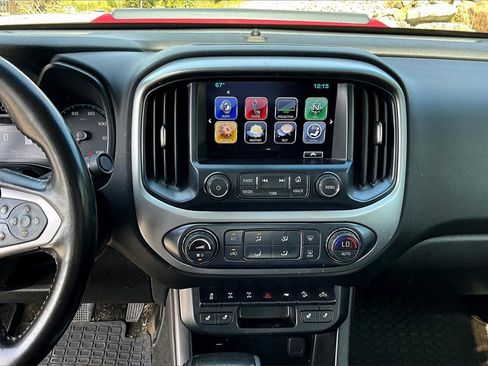 Used 2018 Chevrolet Colorado ZR2 image 29