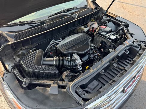 Used 2018 GMC Acadia SLT AWD/4WD image 27