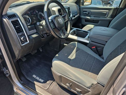 Used 2020 RAM 1500 Classic Warlock w/ Luxury Group image 4