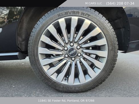 Used 2018 Lincoln Navigator L Reserve w/ Technology Package AWD/4WD image 28