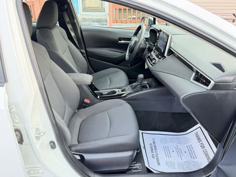 Used 2021 Toyota Corolla LE image 33