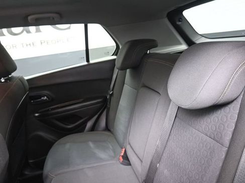 Used 2021 Chevrolet Trax LS w/ Tint and Cruise Package image 20