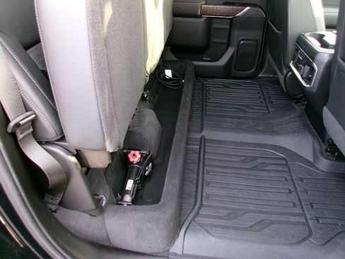 Used 2020 GMC Sierra 2500 Denali w/ Denali Ultimate Package image 12