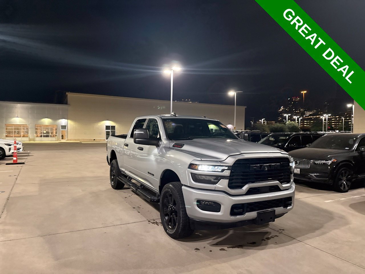 Used 2026 RAM 2500 Big Horn AWD/4WD image 7