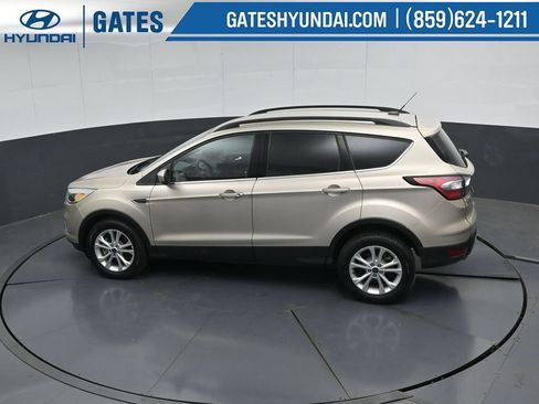 Used 2018 Ford Escape SE AWD/4WD image 49
