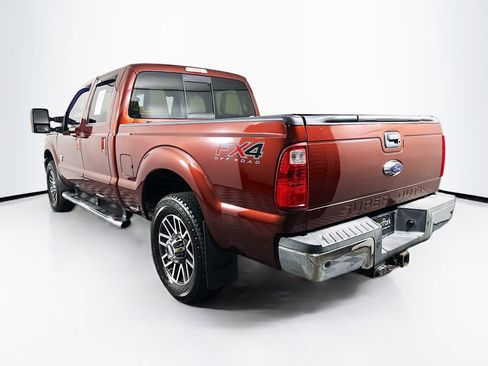 Used 2015 Ford F250 Lariat w/ Lariat Interior Package AWD/4WD image 5