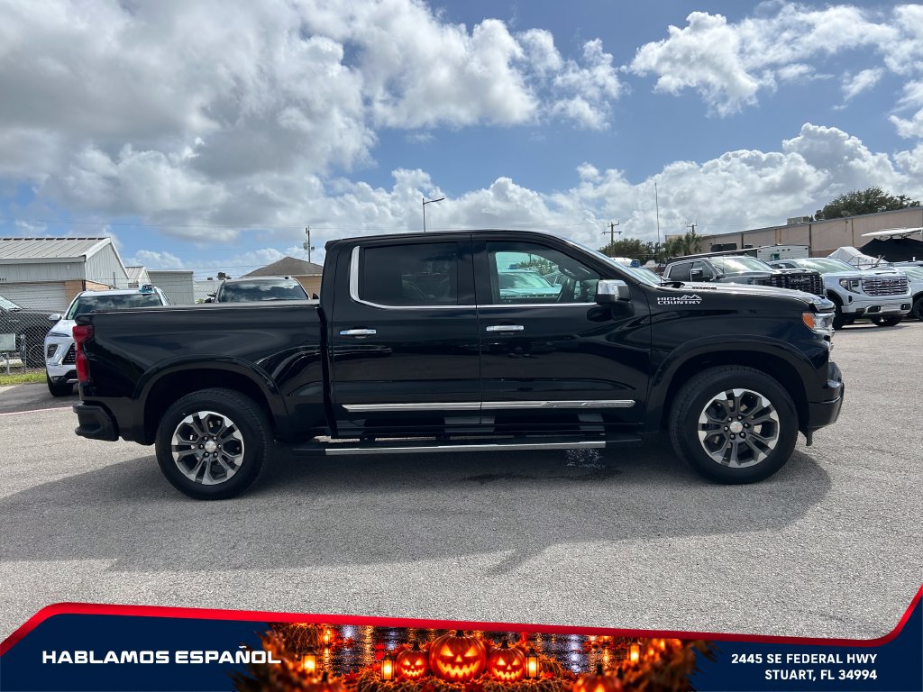 Used 2023 Chevrolet Silverado 1500 High Country RWD image 8