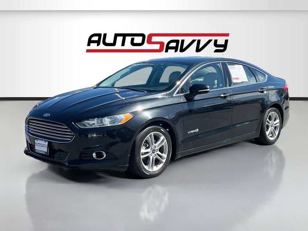 Used 2015 Ford Fusion Titanium FWD image 3
