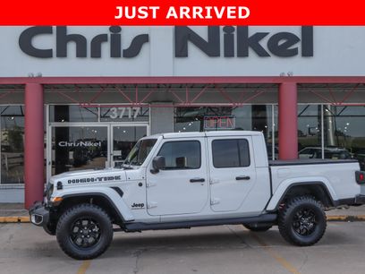Used 2025 Jeep Gladiator Mojave