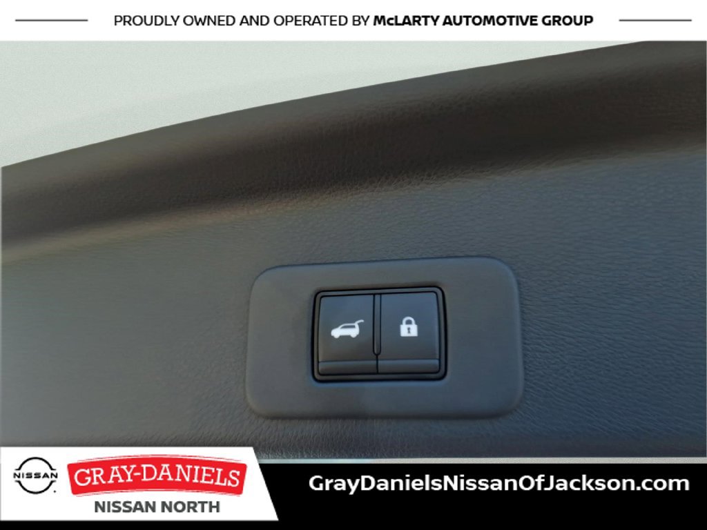 Certified 2025 Nissan Murano SL AWD/4WD image 10