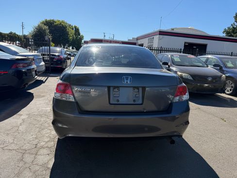 Used 2010 Honda Accord LX image 5