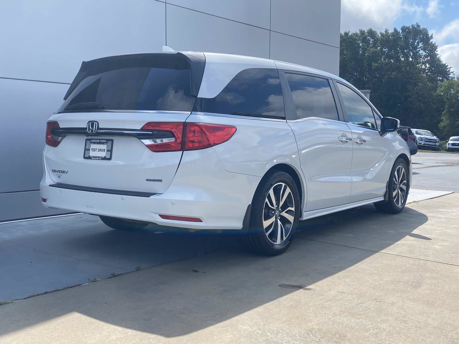 Used 2022 Honda Odyssey Touring image 4