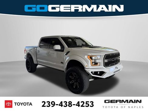 Used 2019 Ford F150 Raptor w/ Equipment Group 802A Luxury AWD/4WD image 12