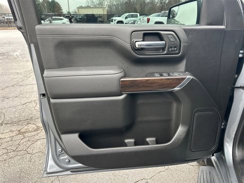 Used 2022 GMC Sierra 1500 SLT w/ SLT Premium Package image 11