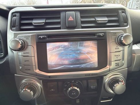 Used 2017 Toyota 4Runner SR5 image 26