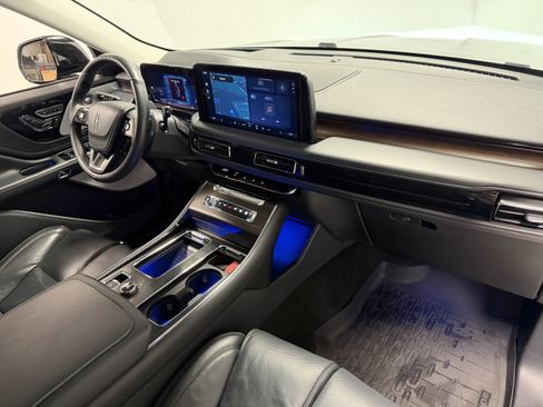 Used 2025 Lincoln Aviator Reserve w/ Equipment Group 201A image 23
