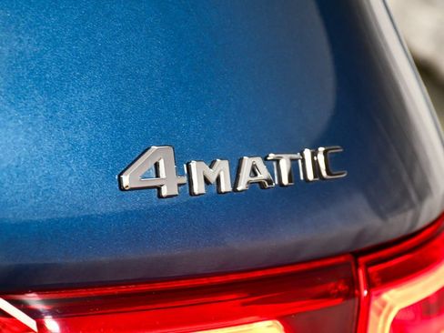 Used 2020 Mercedes-Benz GLB 250 4MATIC image 91