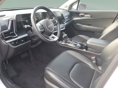 Certified 2023 Kia Sportage EX FWD image 16