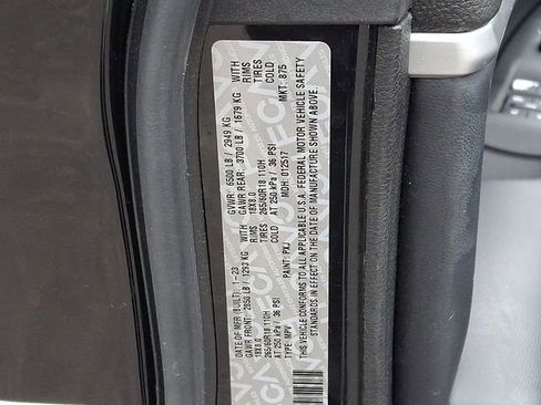 Used 2023 Jeep Grand Cherokee L Limited image 28