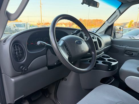 Used 2008 Ford E-350 and Econoline 350 XLT image 19