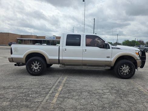 Used 2011 Ford F250 King Ranch image 3