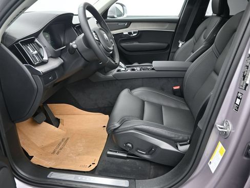 New 2026 Volvo XC90 B5 Ultra AWD/4WD image 11