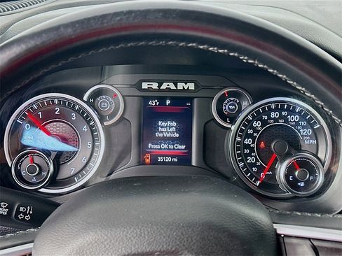 Used 2019 RAM 1500 Big Horn image 12