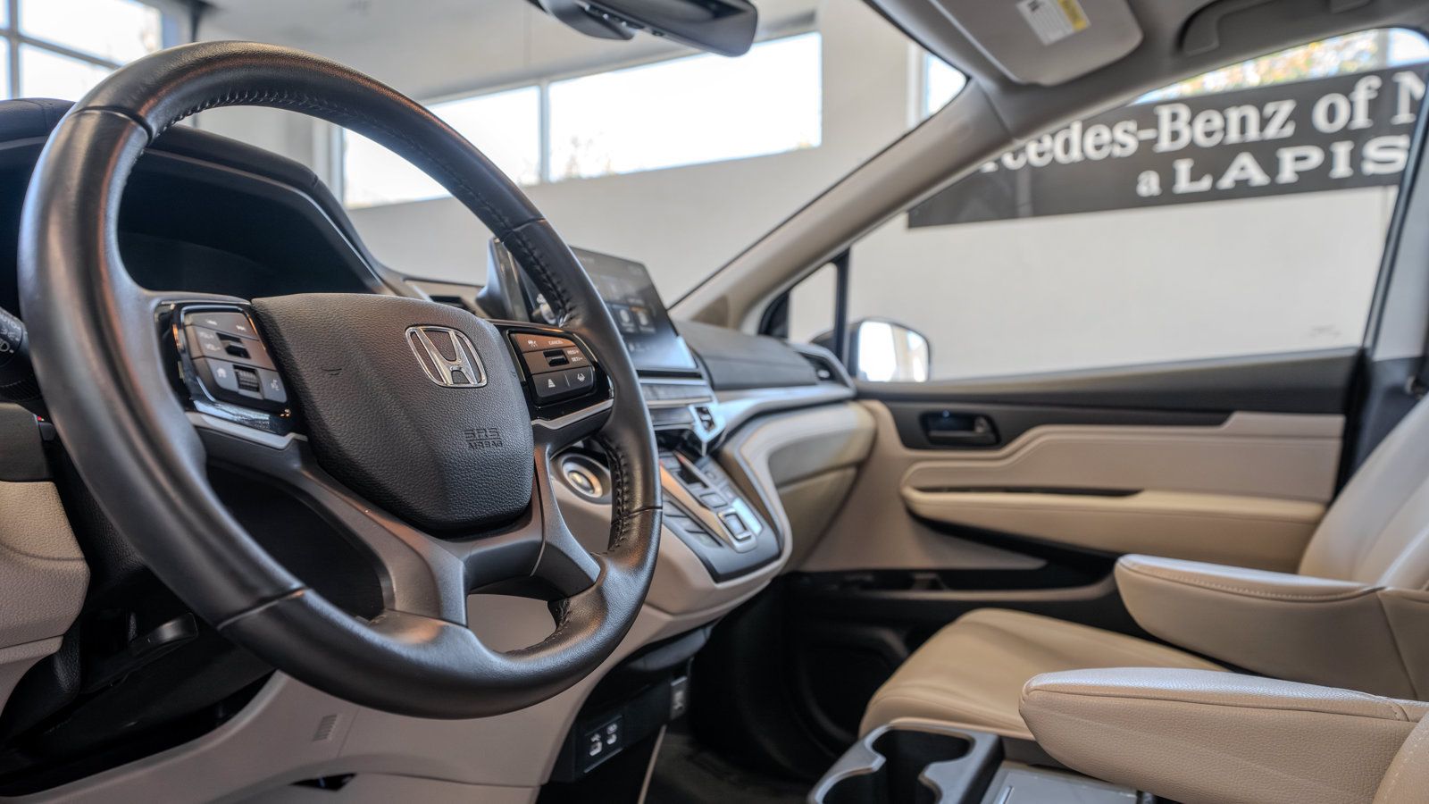 Used 2025 Honda Odyssey EX-L image 7