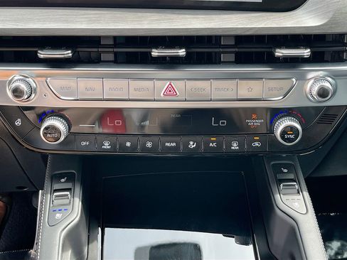 Used 2025 Kia Telluride SX Prestige X-Line image 26