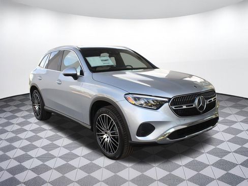 Used 2026 Mercedes-Benz GLC 300 image 7