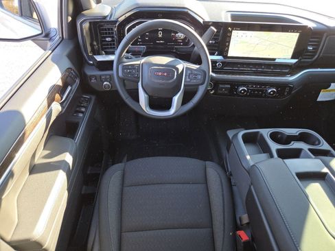 New 2026 GMC Sierra 1500 Elevation image 27