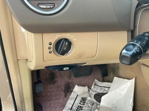 Used 2007 Mercedes-Benz ML 350 suv image 23