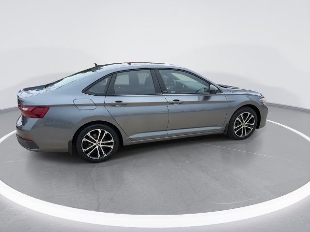 Used 2023 Volkswagen Jetta Sport FWD image 16
