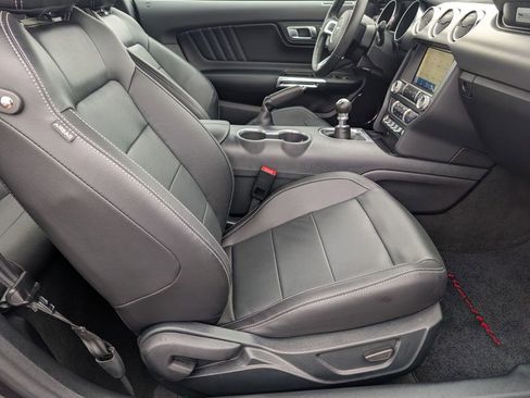 Used 2022 Ford Mustang GT Premium image 47