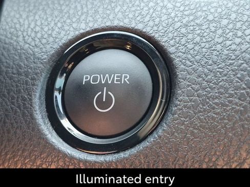 Certified 2025 Toyota Camry SE FWD image 19
