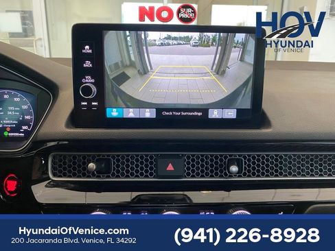 Used 2024 Honda Civic Touring image 37