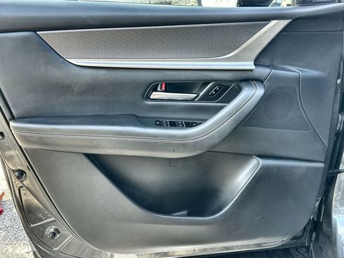 Used 2025 MAZDA CX-90 3.3 Turbo S w/ Premium Package image 17