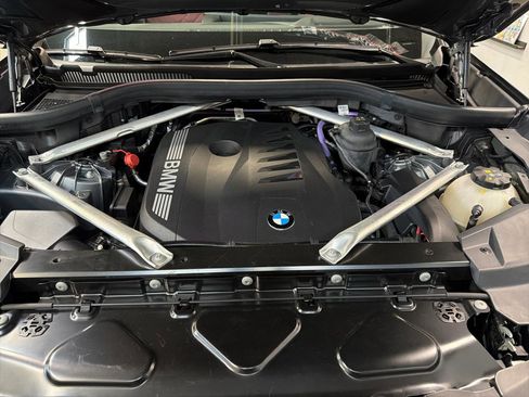 Used 2024 BMW X6 xDrive40i w/ Premium Package AWD/4WD image 23