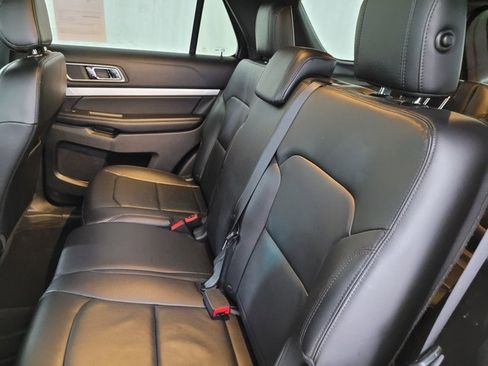 Used 2017 Ford Explorer XLT w/ Equipment Group 202A image 52