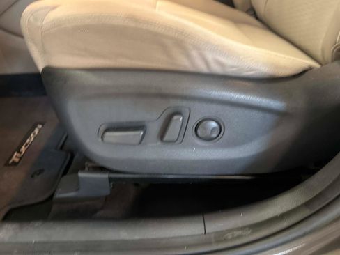 Used 2019 Hyundai Tucson Value image 19